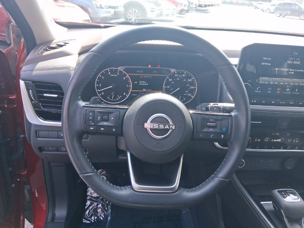 Used 2023 Nissan Rogue SL w/ SL Premium Package FWD image 15