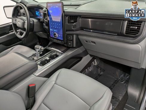 Used 2025 Ford F150 Lightning Flash AWD/4WD image 31