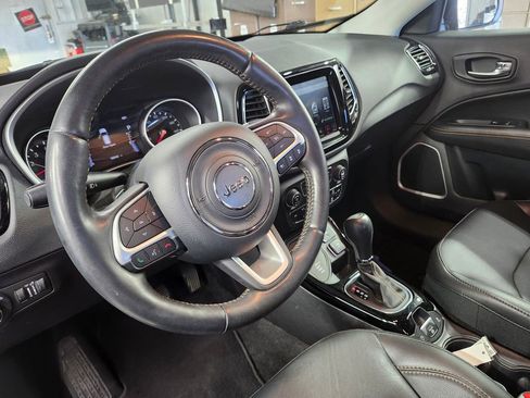 Used 2019 Jeep Compass Limited w/ Advanced Safety Group AWD/4WD image 7