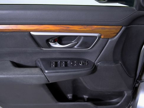 Used 2020 Honda CR-V EX image 18