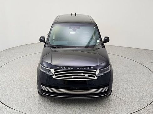 Certified 2025 Land Rover Range Rover SV AWD/4WD image 14