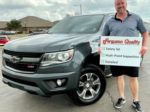 Used 2017 Chevrolet Colorado Z71 image 1