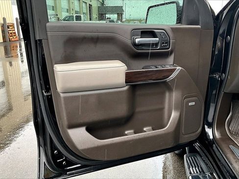 Used 2020 GMC Sierra 1500 SLT w/ SLT Premium Plus Package image 24
