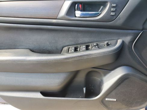 Used 2015 Subaru Legacy 2.5i Limited image 15