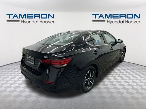 Used 2024 Nissan Sentra SV image 5