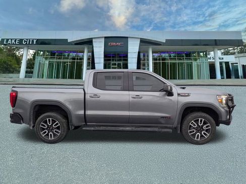 Used 2020 GMC Sierra 1500 AT4 w/ AT4 Premium Package image 2