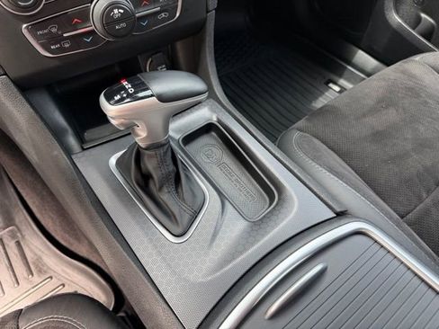 Used 2018 Dodge Charger R/T Scat Pack image 9