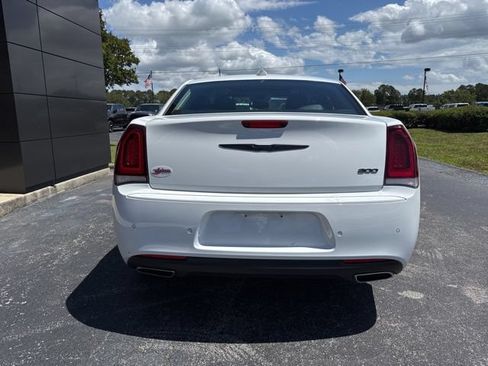 Used 2023 Chrysler 300 Touring L w/ Popular Equipment Group RWD image 28