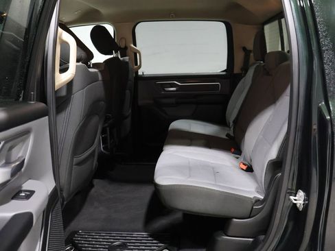 Used 2019 RAM 1500 Big Horn image 18