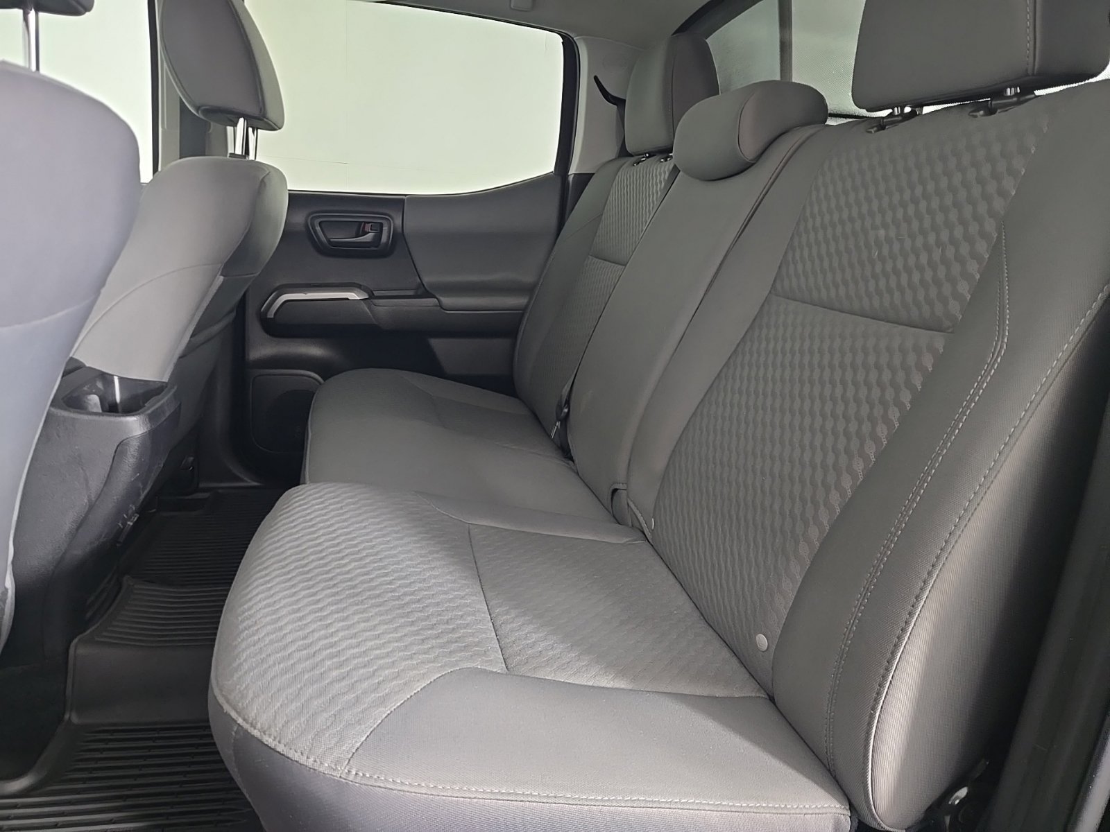 Used 2023 Toyota Tacoma SR5 RWD image 12