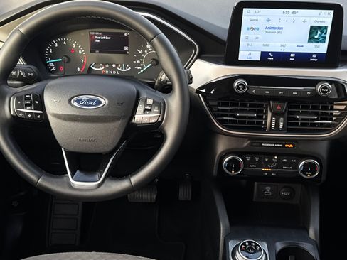 Certified 2022 Ford Escape SE w/ Convenience Package image 13