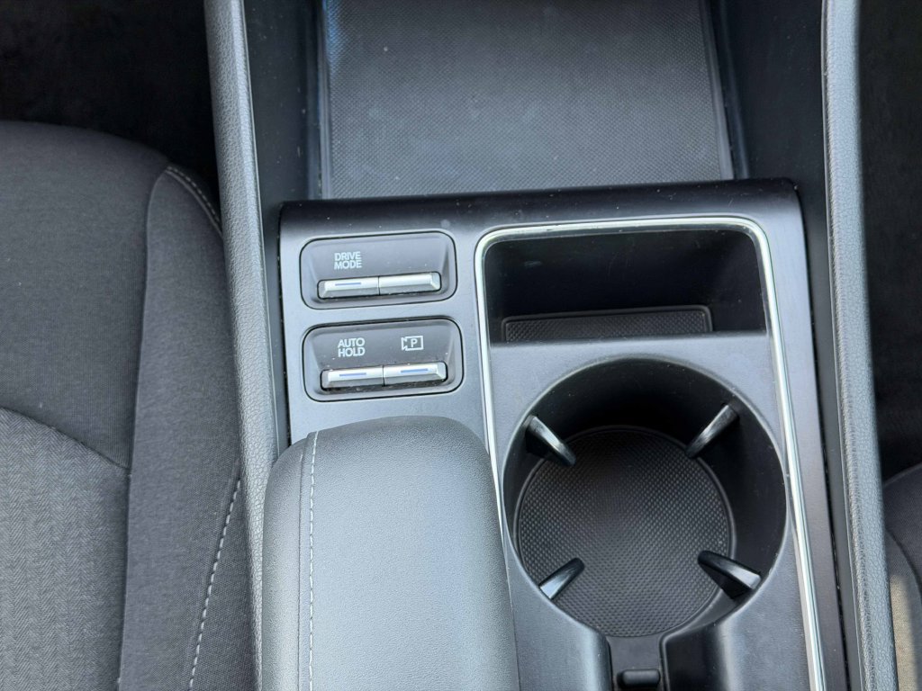 Used 2025 Hyundai Sonata SEL FWD image 34