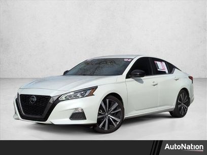 Used 2022 Nissan Altima 2.5 SR