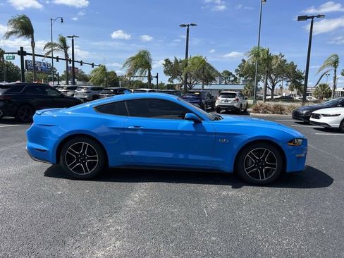Used 2022 Ford Mustang GT Premium w/ Equipment Group 401A RWD image 3