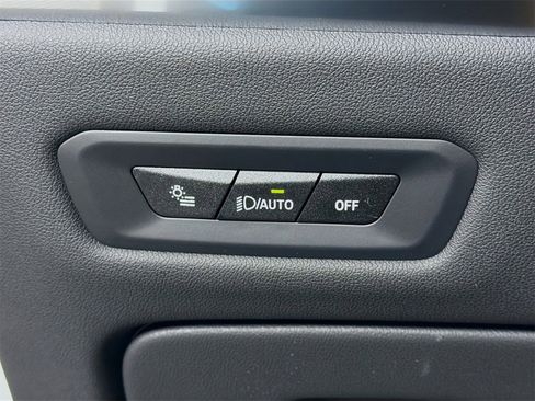 New 2026 BMW X5 xDrive40i w/ Climate Comfort Package image 11