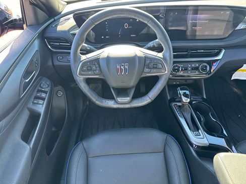 Used 2025 Buick Envista Sport Touring w/ Convenience I Package image 13