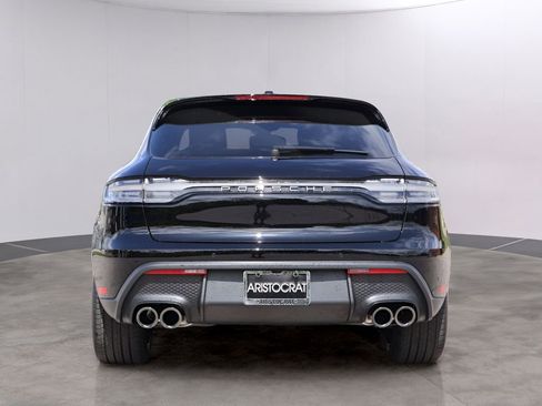 New 2026 Porsche Macan AWD/4WD image 7