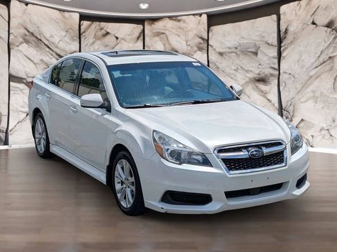 Used 2013 Subaru Legacy 2.5i Premium w/ All-Weather Pkg + Moonroof AWD/4WD image 17