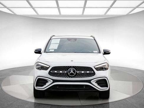 Certified 2025 Mercedes-Benz GLA 250 image 6