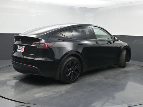 Used 2025 Tesla Model Y Long Range AWD/4WD image 20