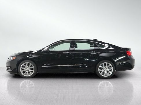Used 2018 Chevrolet Impala Premier FWD image 2