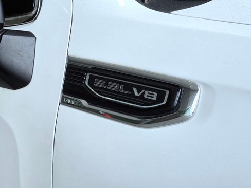 Used 2022 GMC Sierra 1500 Denali image 8