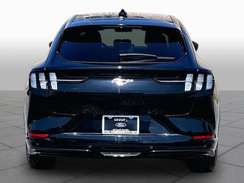 Used 2025 Ford Mustang Mach-E Premium w/ Sport Appearance Package AWD/4WD image 7
