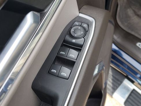 Used 2023 Chevrolet Silverado 1500 LT image 17