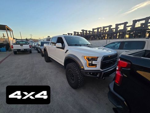 Used 2018 Ford F150 Raptor w/ Equipment Group 802A Luxury image 1