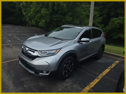 Used 2017 Honda CR-V Touring image 1