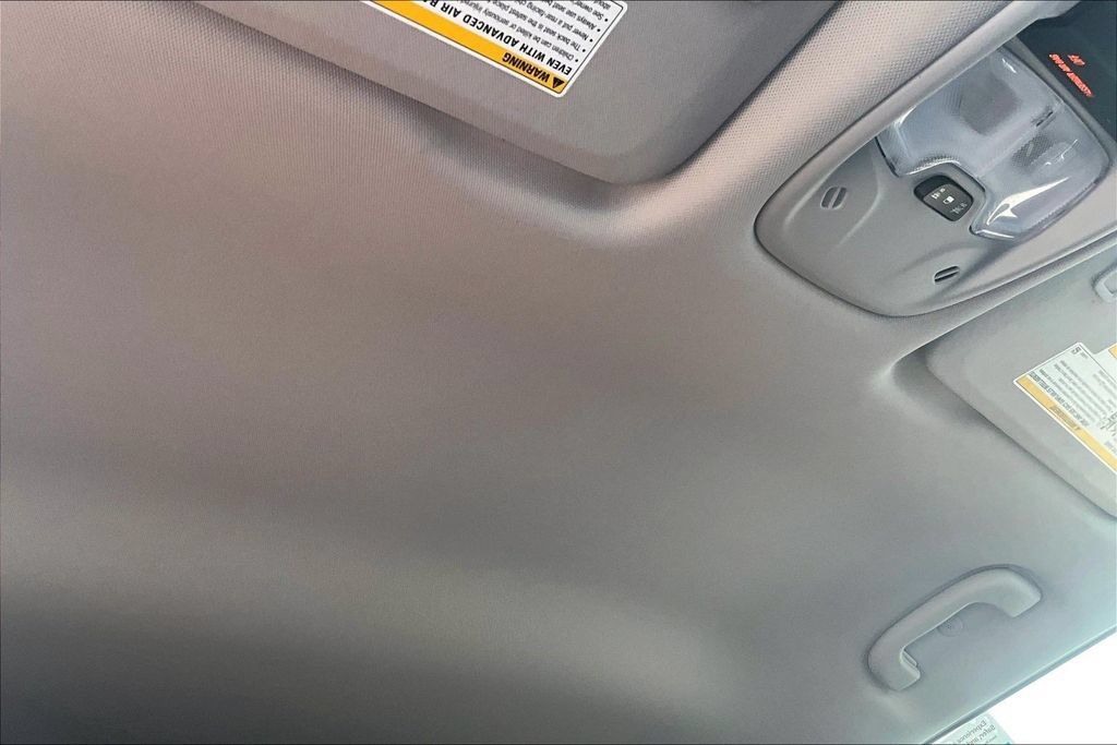 Used 2021 Chevrolet TrailBlazer LT w/ Convenience Package AWD/4WD image 15