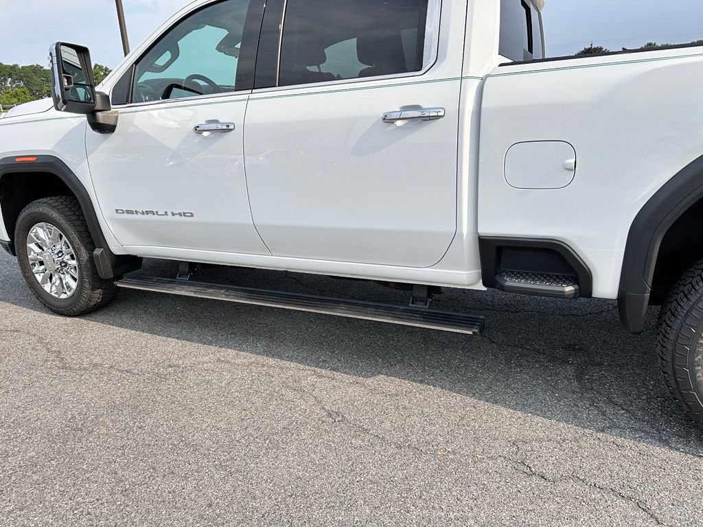 Certified 2021 GMC Sierra 2500 Denali w/ Denali Ultimate Package AWD/4WD image 46