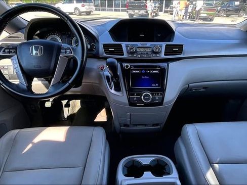 Used 2017 Honda Odyssey EX-L image 7