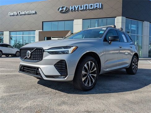 Used 2024 Volvo XC60 B5 Plus w/ Protection Package Premier image 8