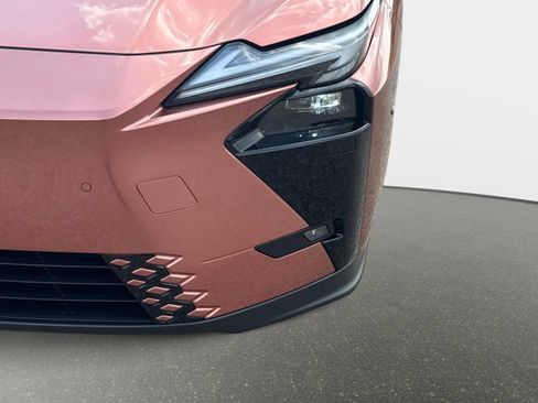 New 2026 Lexus ES 350e FWD image 9