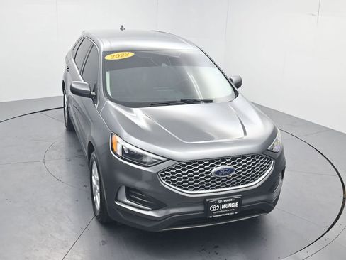 Used 2023 Ford Edge SEL AWD/4WD image 49