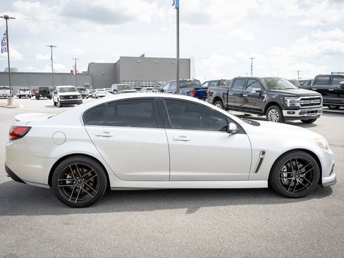 Used 2014 Chevrolet SS image 10