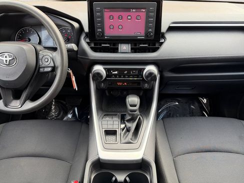 Used 2020 Toyota RAV4 LE w/ All Weather Liner Package AWD/4WD image 26