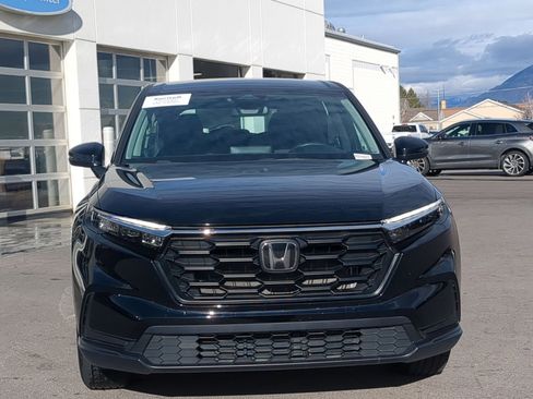 Used 2023 Honda CR-V LX image 11