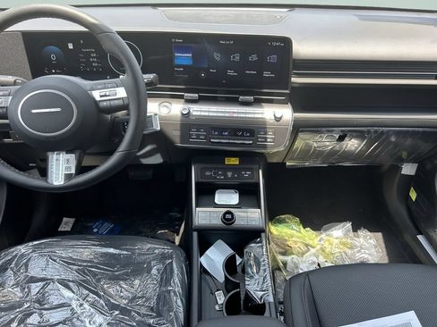 New 2027 Hyundai Kona Limited FWD image 20