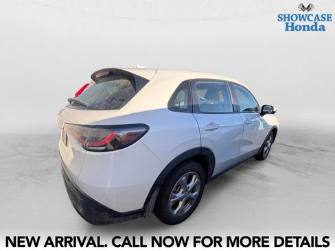 Used 2023 Honda HR-V LX image 5