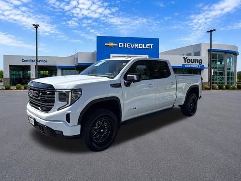 Used 2026 GMC Sierra 1500 AT4 w/ AT4 Premium Package AWD/4WD image 3