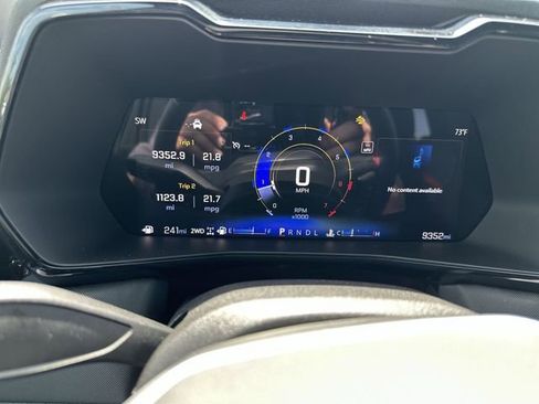 Used 2025 Chevrolet Colorado Z71 w/ Z71 Convenience Package 2 AWD/4WD image 12