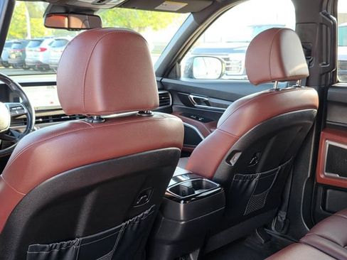 Used 2023 Kia Telluride EX AWD/4WD image 18