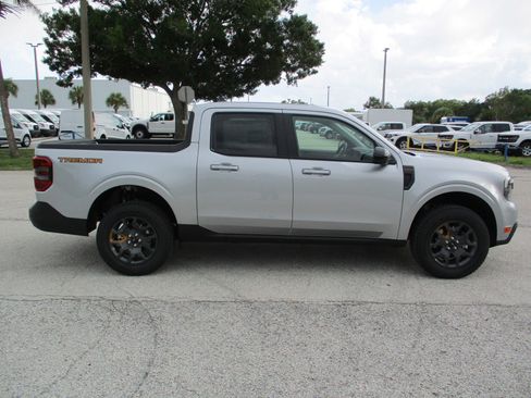 Used 2024 Ford Maverick Tremor w/ Tremor Off-Road Package image 8