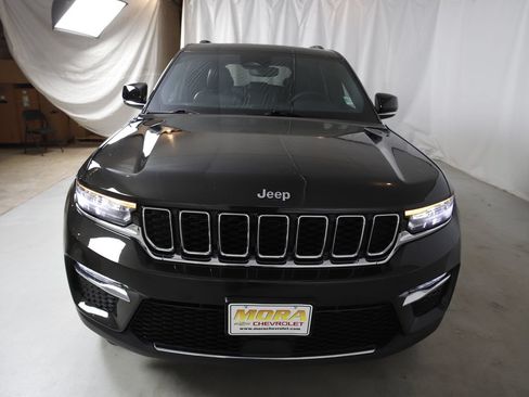 Used 2024 Jeep Grand Cherokee Limited 4xe AWD/4WD image 7