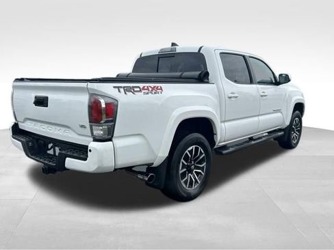 Used 2020 Toyota Tacoma TRD Sport w/ Technology Package AWD/4WD image 6