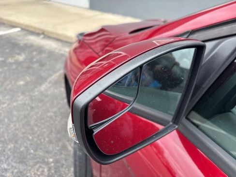 Used 2017 Ford Focus SEL image 11