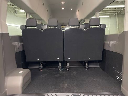 New 2026 Ford Transit 350 XL image 30