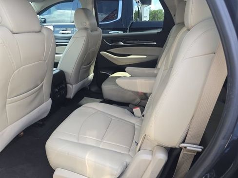 Used 2019 Buick Enclave Essence w/ Trailering Package, 5000 lbs. FWD image 5